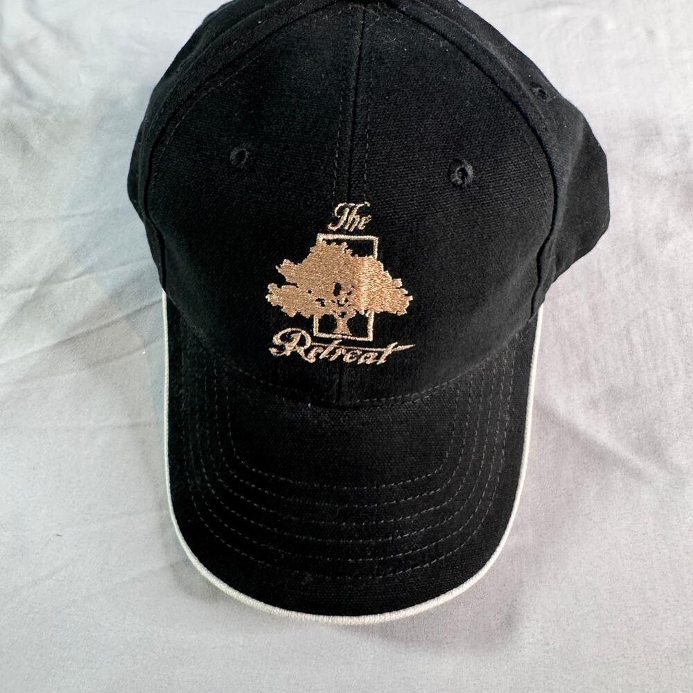 Vintage Head Shots The Retreat Golf Club Black Adjustable Strapback Hat